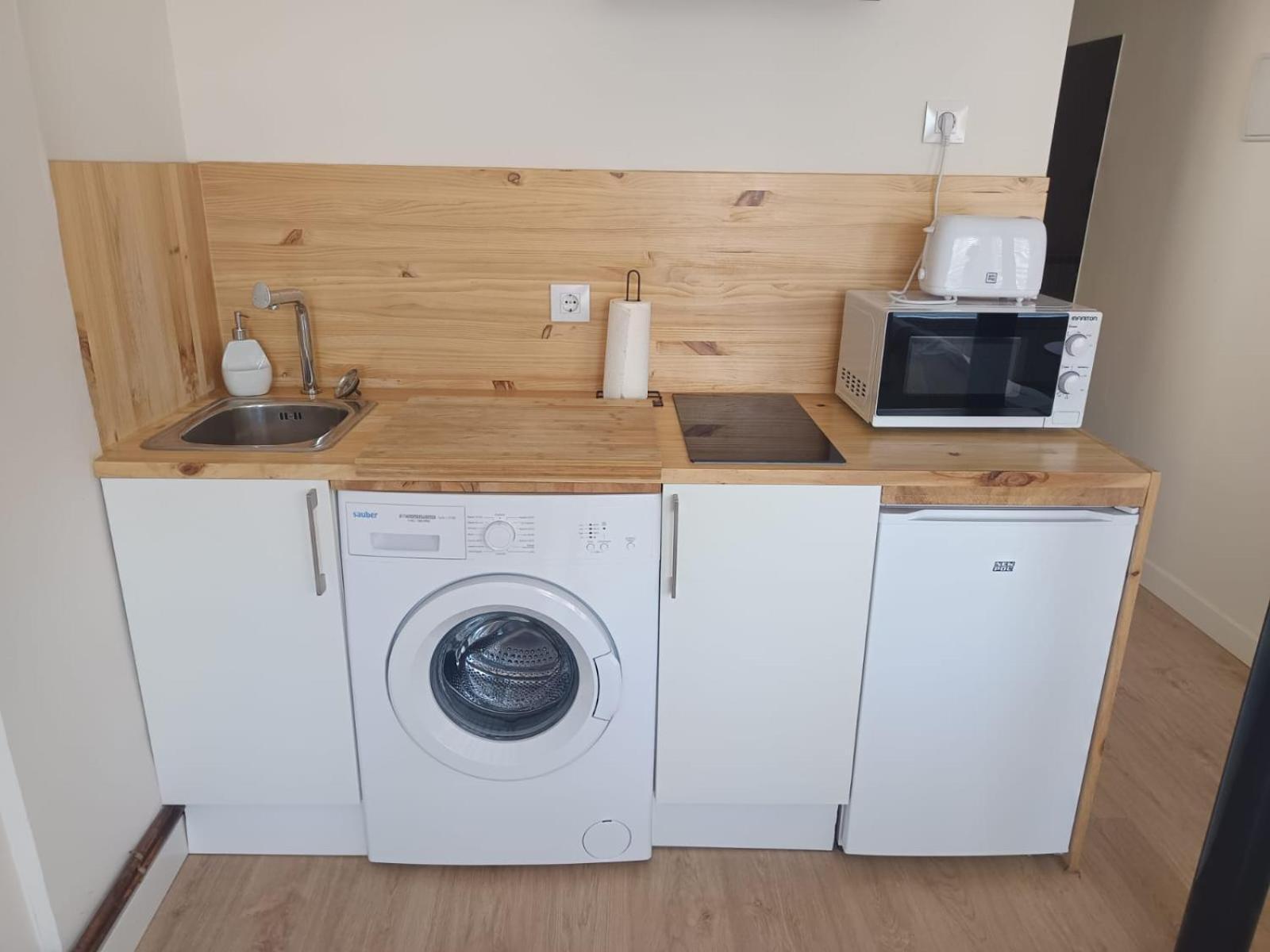 Apartamentos La Muralla Santo Domingo De La Calzada Exteriör bild